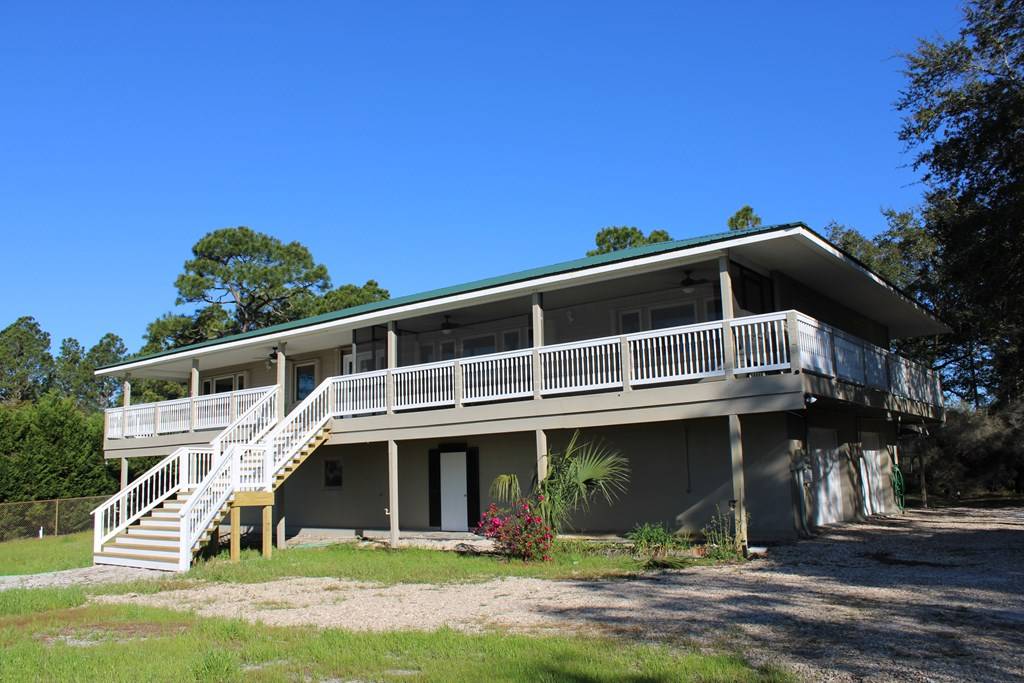 Carrabelle, FL 32322,2567 Hwy 98 W