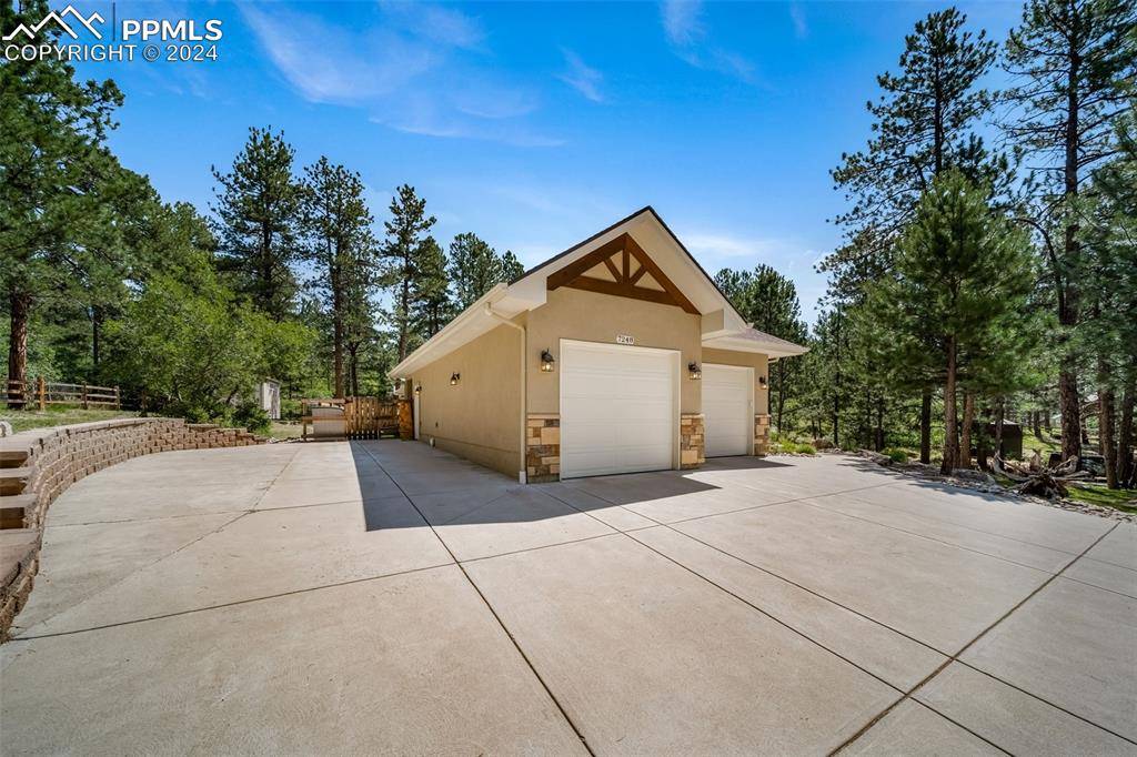 Larkspur, CO 80118,7248 Marshall RD