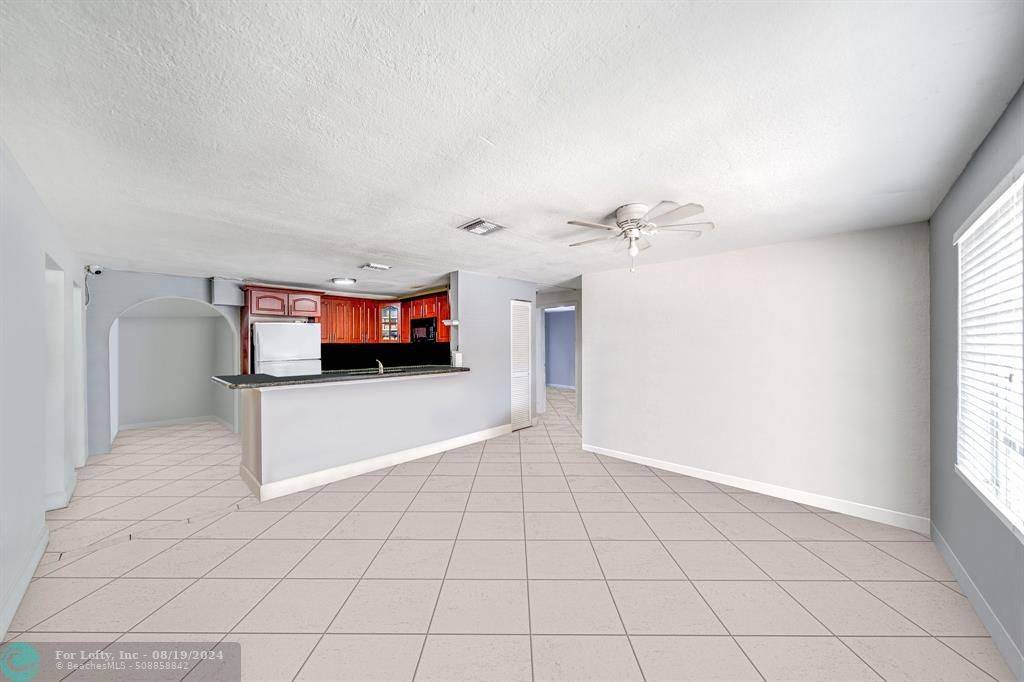 Fort Lauderdale, FL 33317,4957 SW 20th St