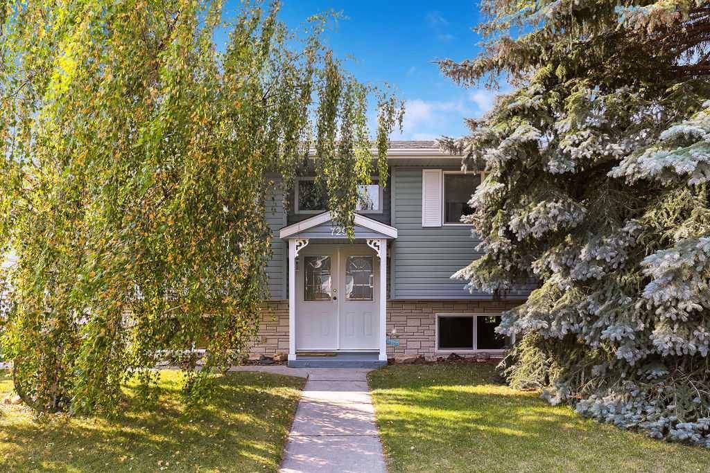 High River, AB T1V 1K5,729 9 AVE SE