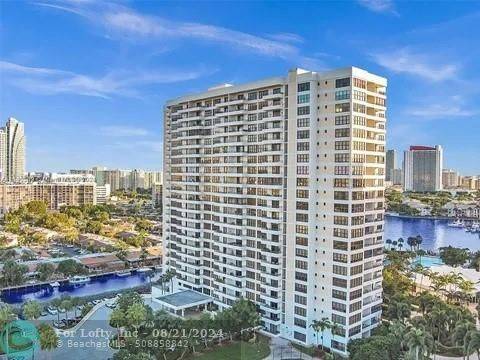 Hallandale Beach, FL 33009,2500 Parkview Dr  #814