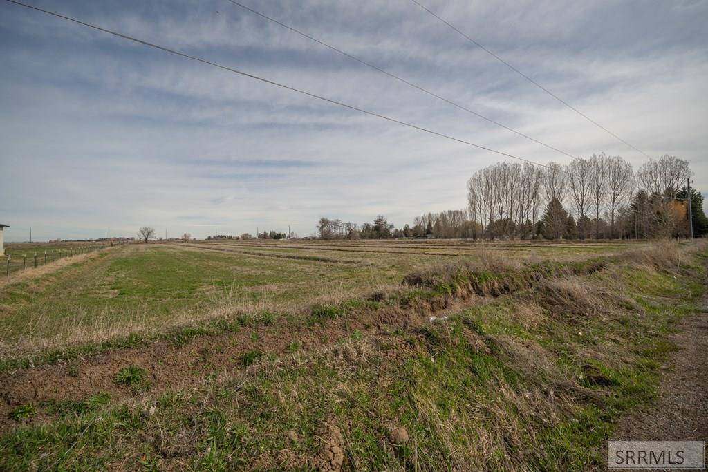 Idaho Falls, ID 83403,8073 N Riverfront Drive