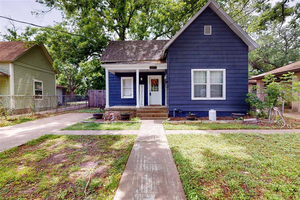 Weatherford, TX 76086,207 W Water Street