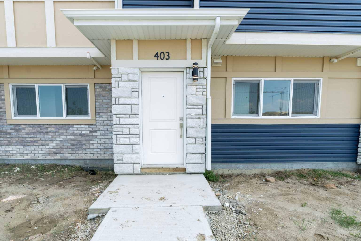 Chestermere, AB T1X 2S3,33 Merganser DR W #403