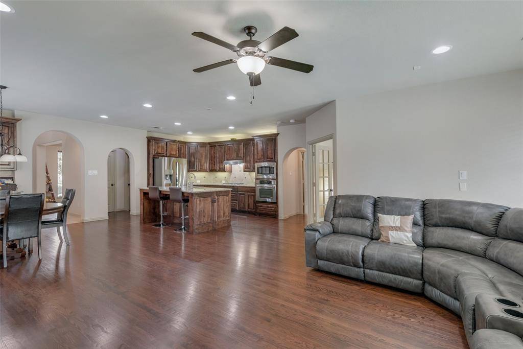 Irving, TX 75063,10600 Faulkner Point