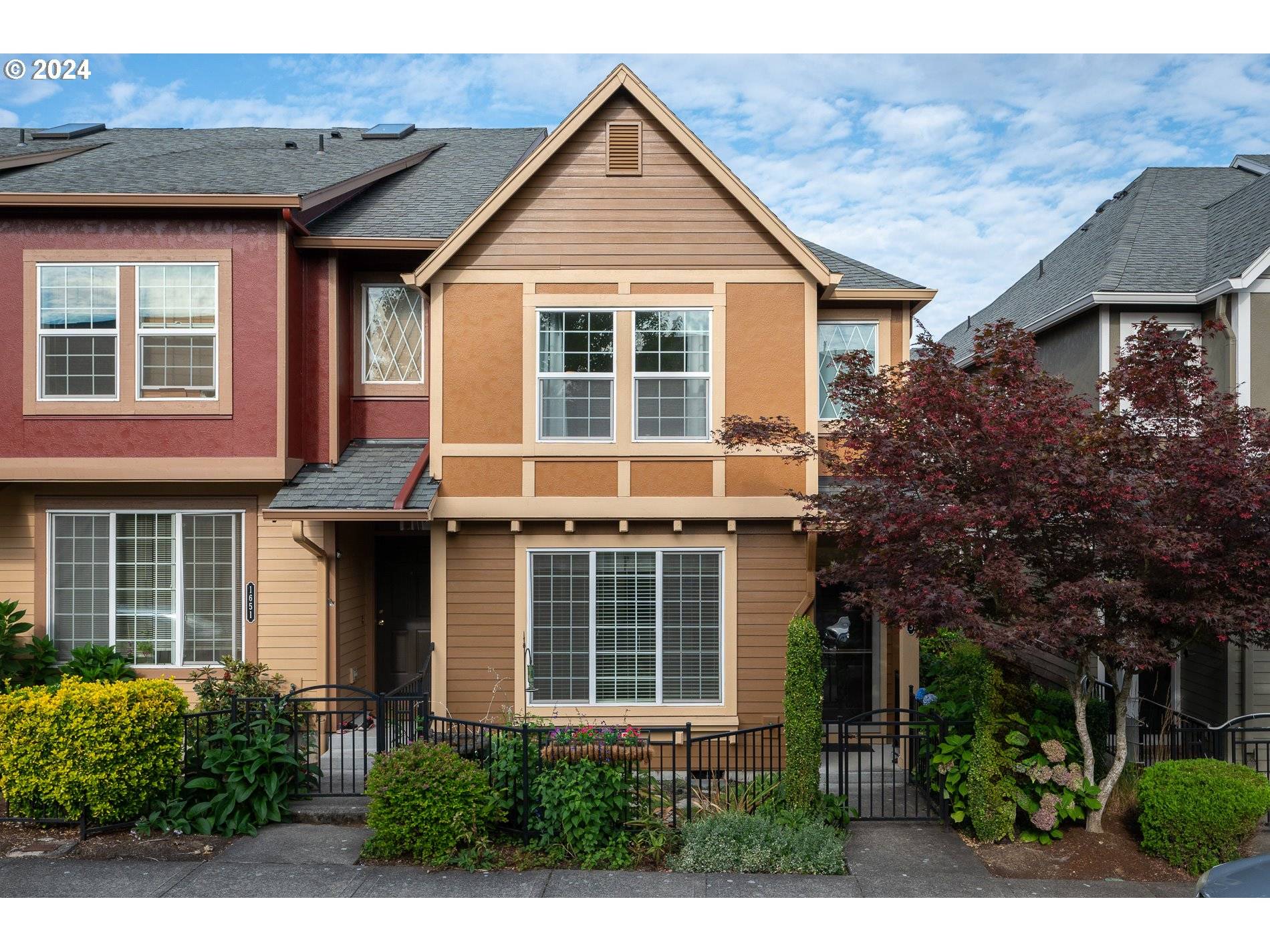 Beaverton, OR 97003,1643 SW SAN MATEO TER