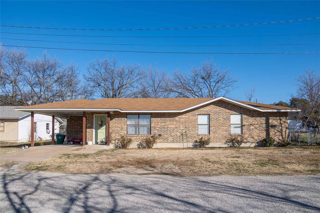 Goldthwaite, TX 76844,1516 Maple Street