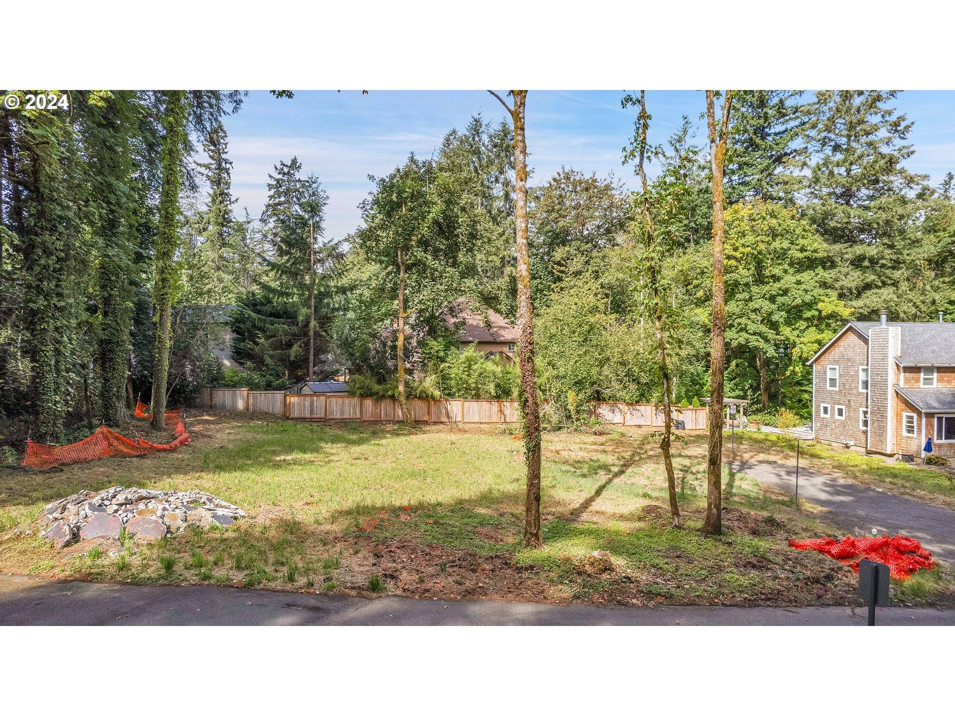 Portland, OR 97219,0000 SW 33rd AVE SW