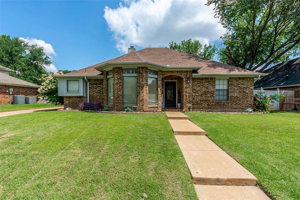 Arlington, TX 76006,521 Gunnison Drive