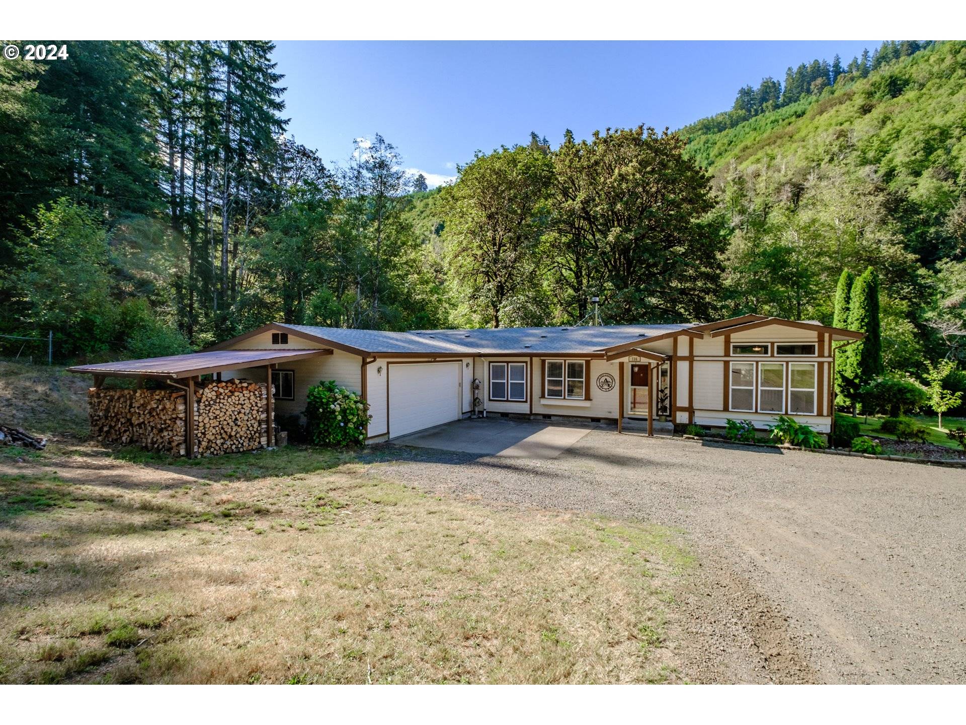 Alsea, OR 97324,736 E YATES RD