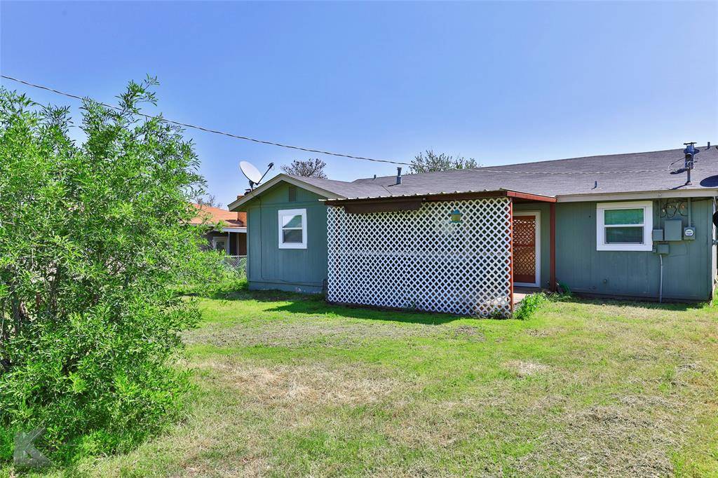 Baird, TX 79504,548 Stella Avenue