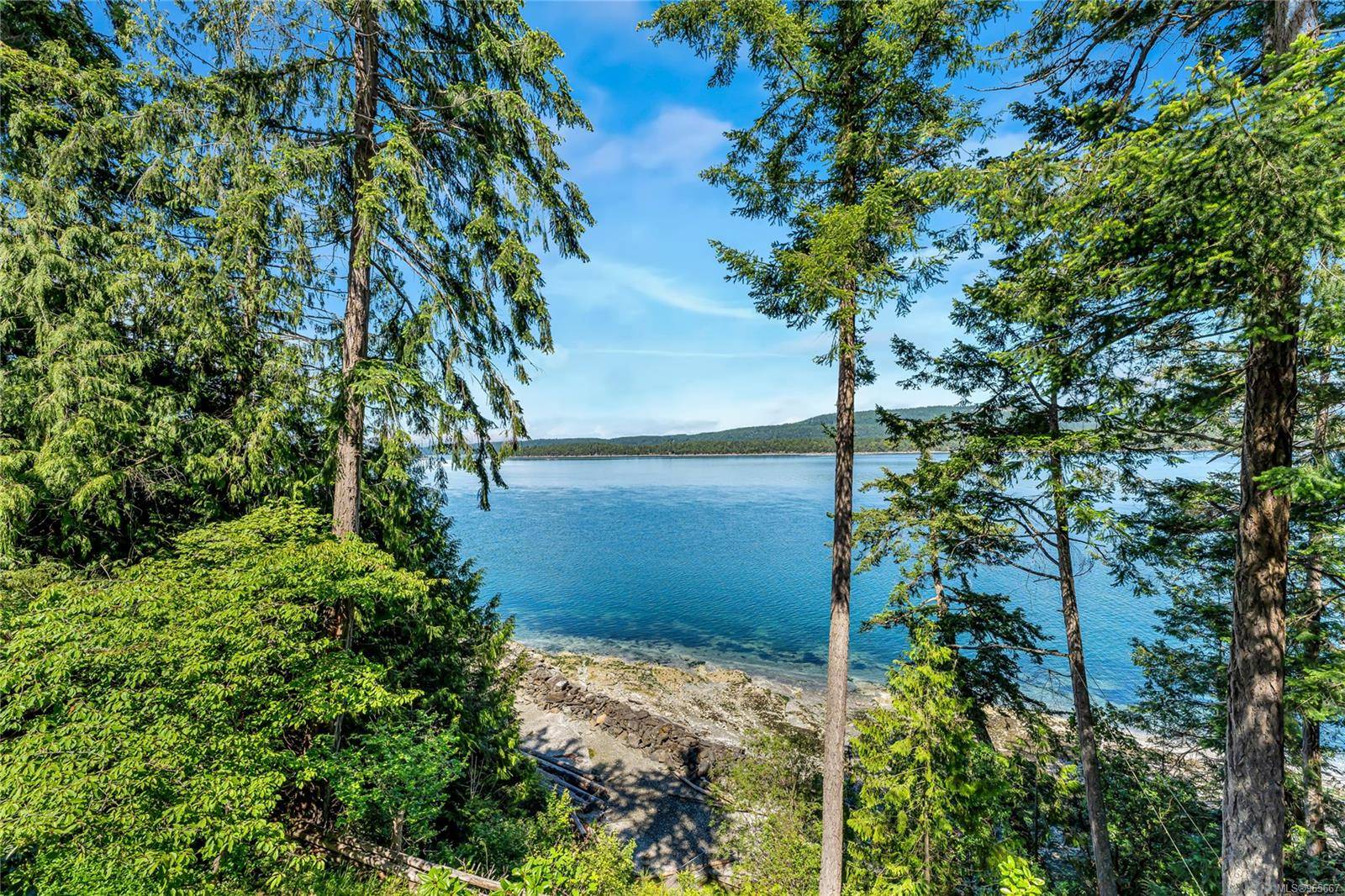 Salt Spring, BC V8K 1A9,2519 North End Rd