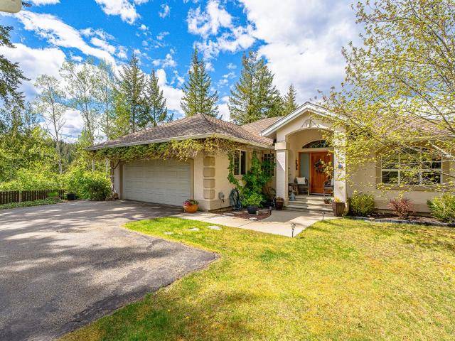 South Shuswap, BC V0E 1H2,2535 WAVERLY DRIVE