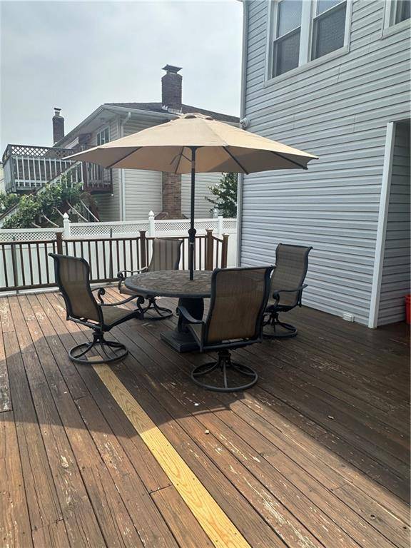 7 Hopatcong AVE, West Hempstead, NY 11552