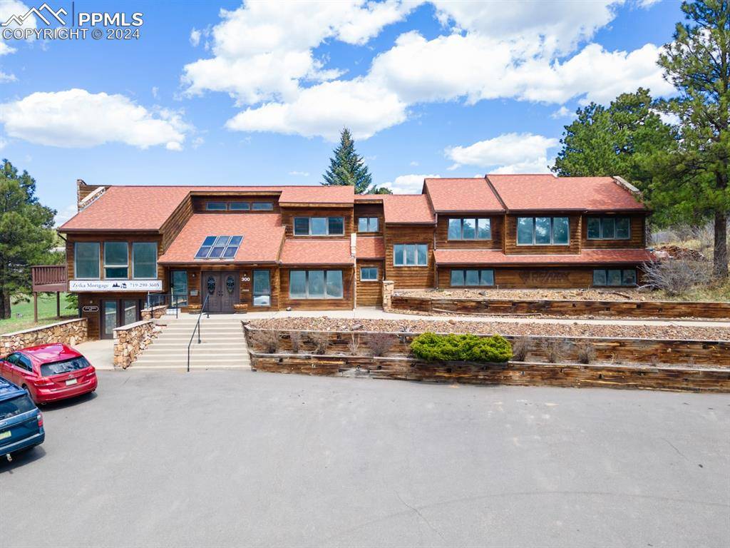 Woodland Park, CO 80863,300 Sunny Glen CT