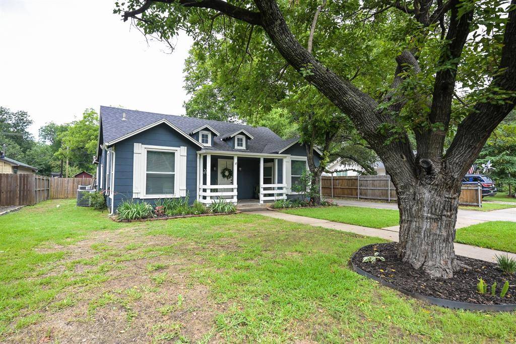 Cleburne, TX 76033,304 Bellevue Drive