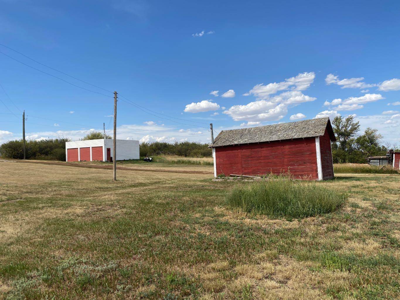 Rural Wheatland County, AB T0J1B0,272075 RGE RD 195