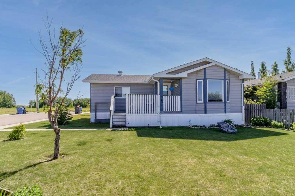 Eckville, AB T0M0X0,5831 53 Street