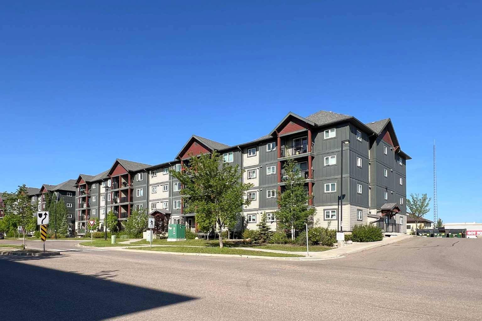 Fort Mcmurray, AB T9H 0E8,111 Denholm Gate #207