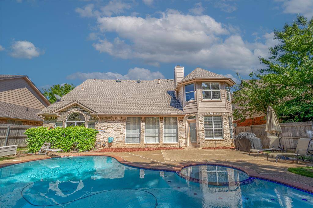 Arlington, TX 76001,6102 Pinwood Circle