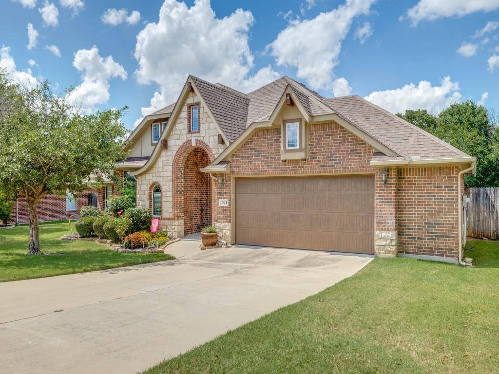 Burleson, TX 76028,1921 Mary Ann Lane