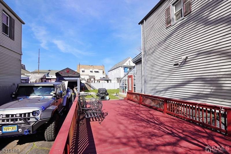 Perth Amboy City, NJ 08861,508 Compton Ave