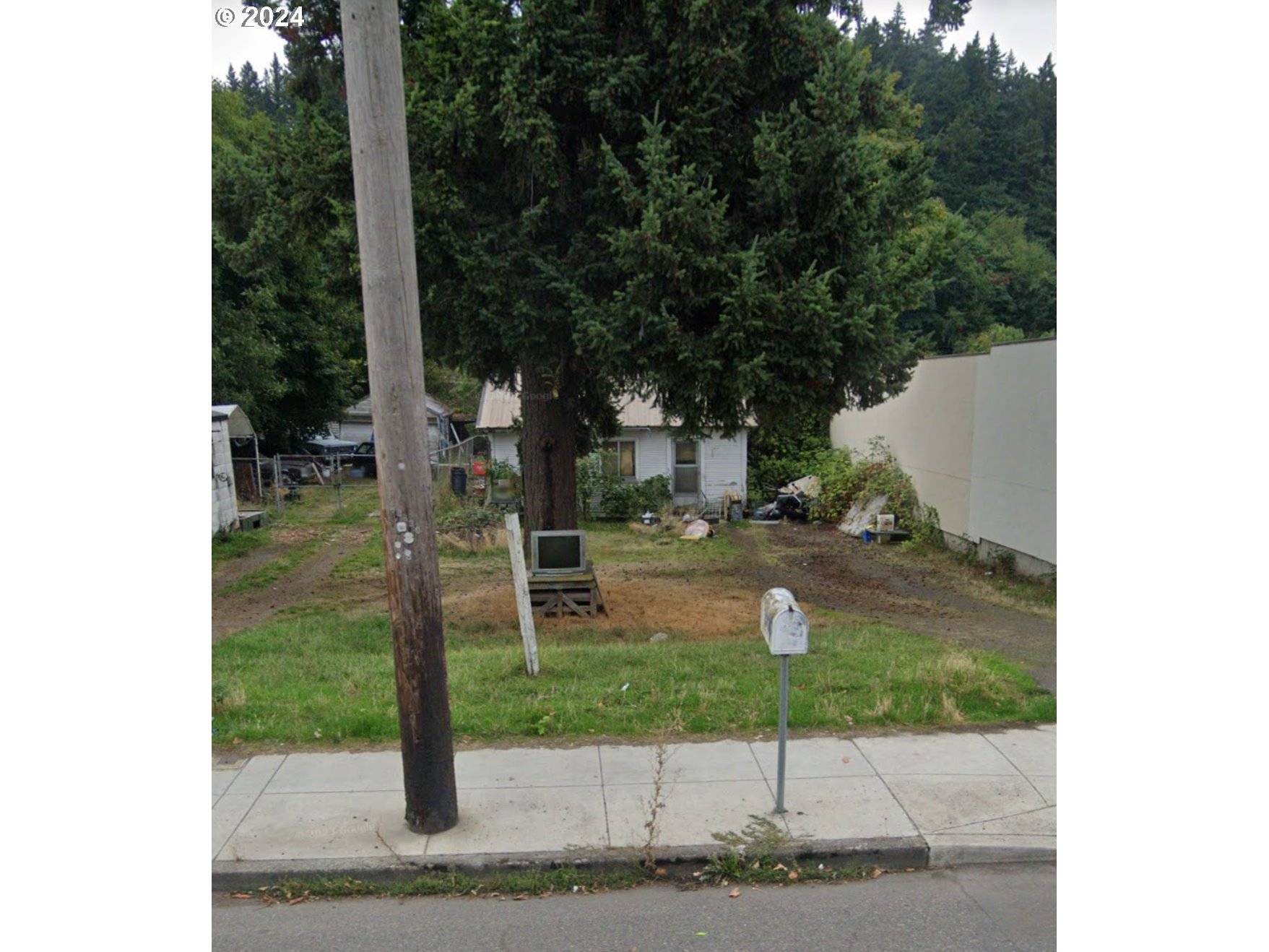 Portland, OR 97266,10620 SE DIVISION ST