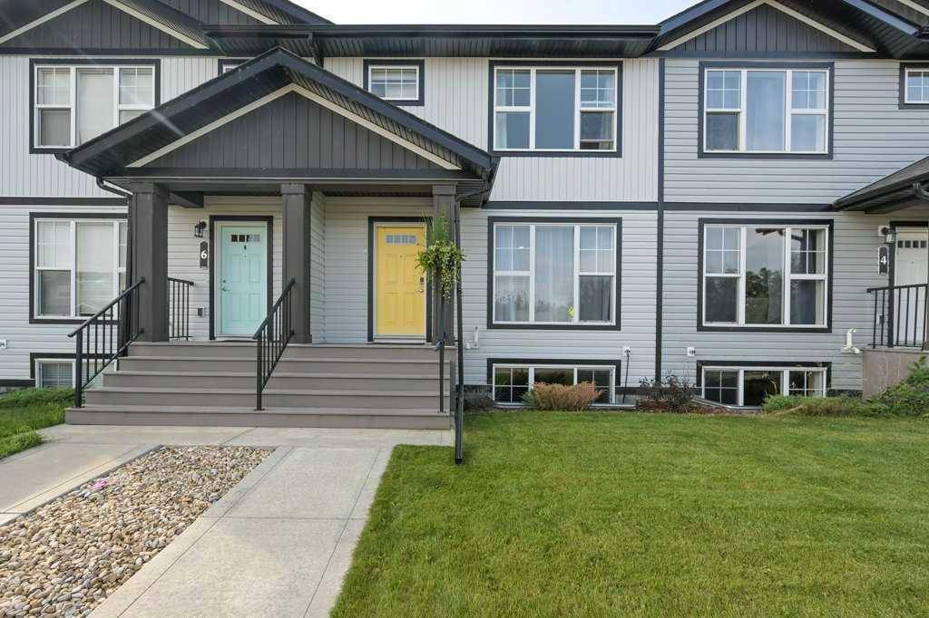 Sylvan Lake, AB T4S 0S2,5 Hawthorn PL