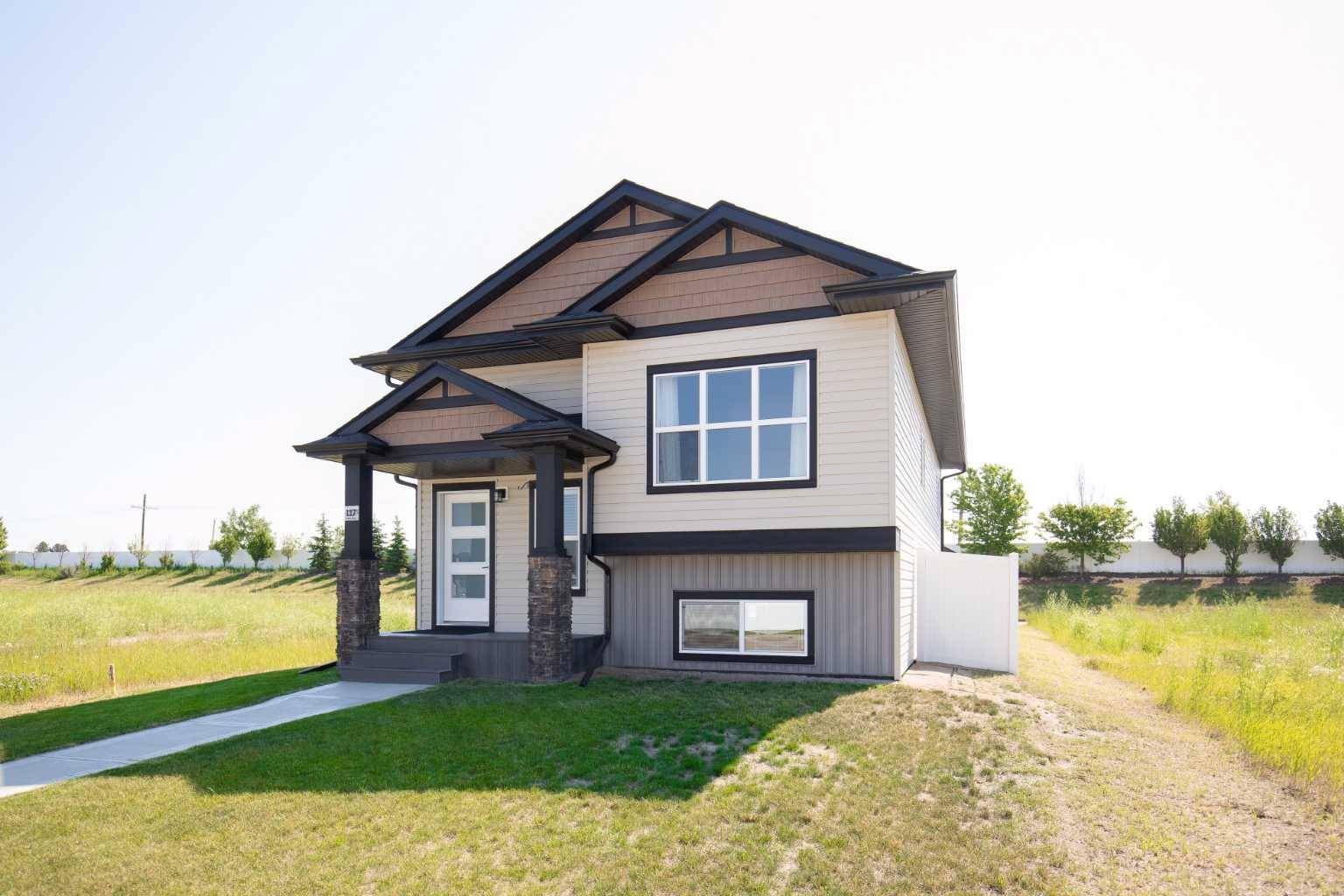 Blackfalds, AB T4M 0M7,117 Aztec CRES