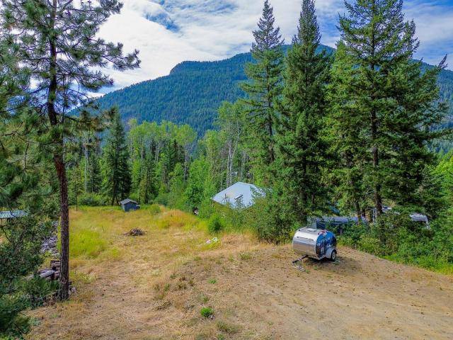 Kamloops, BC,2476 OJIBWAY ROAD