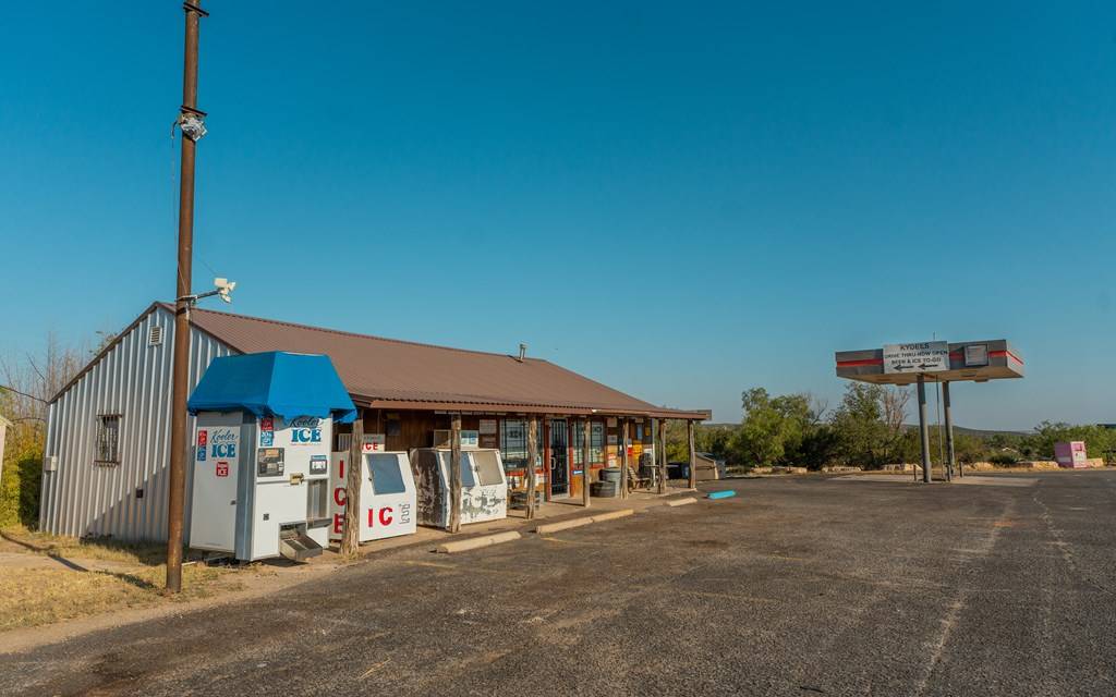 Big Spring, TX 79720,4220 Hwy 87