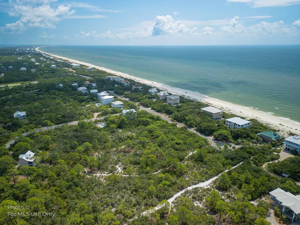 St. George Island, FL 32328,1572 Seaside Dr