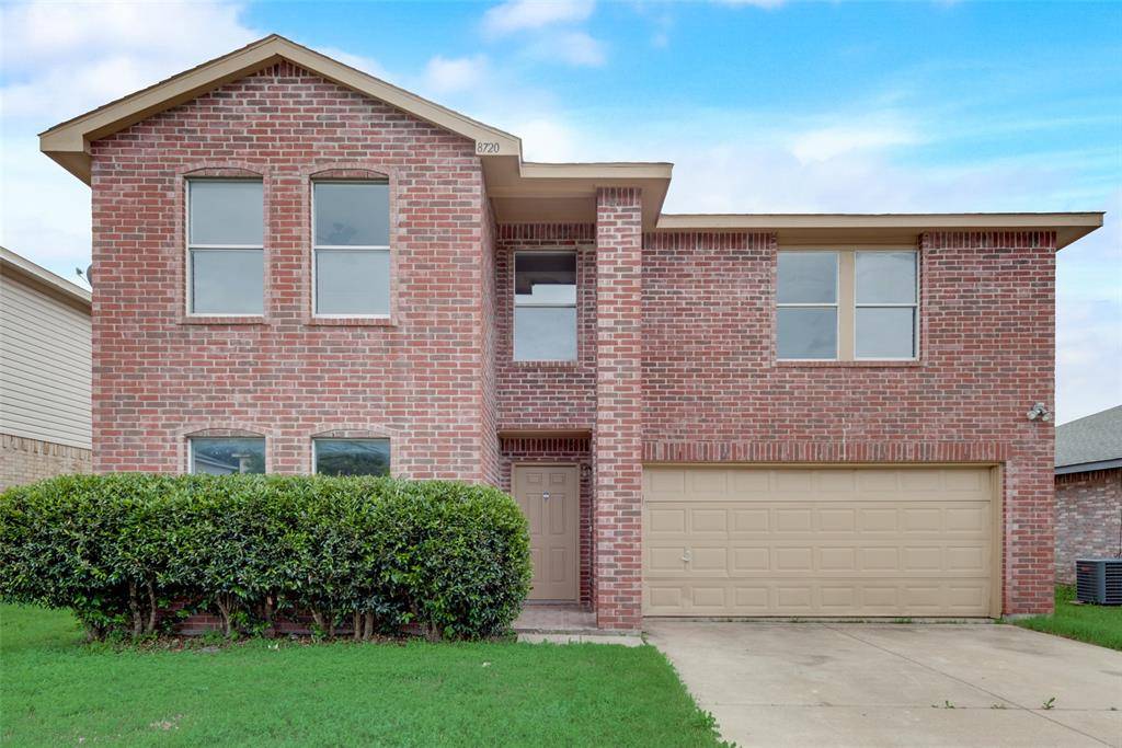 Fort Worth, TX 76123,8720 Hunters Creek Court