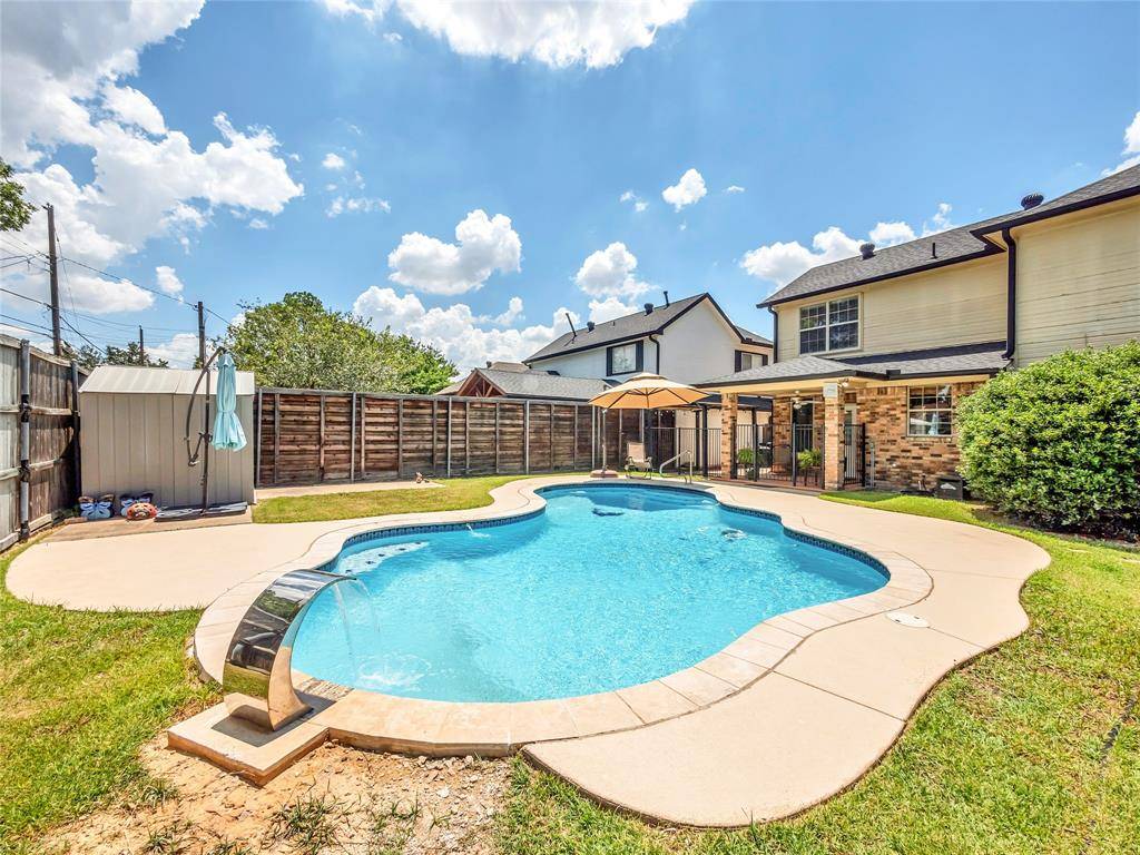 Irving, TX 75060,2409 Park Crest Court