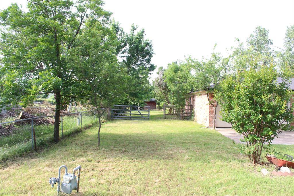 Clyde, TX 79510,125 Sandy Lane