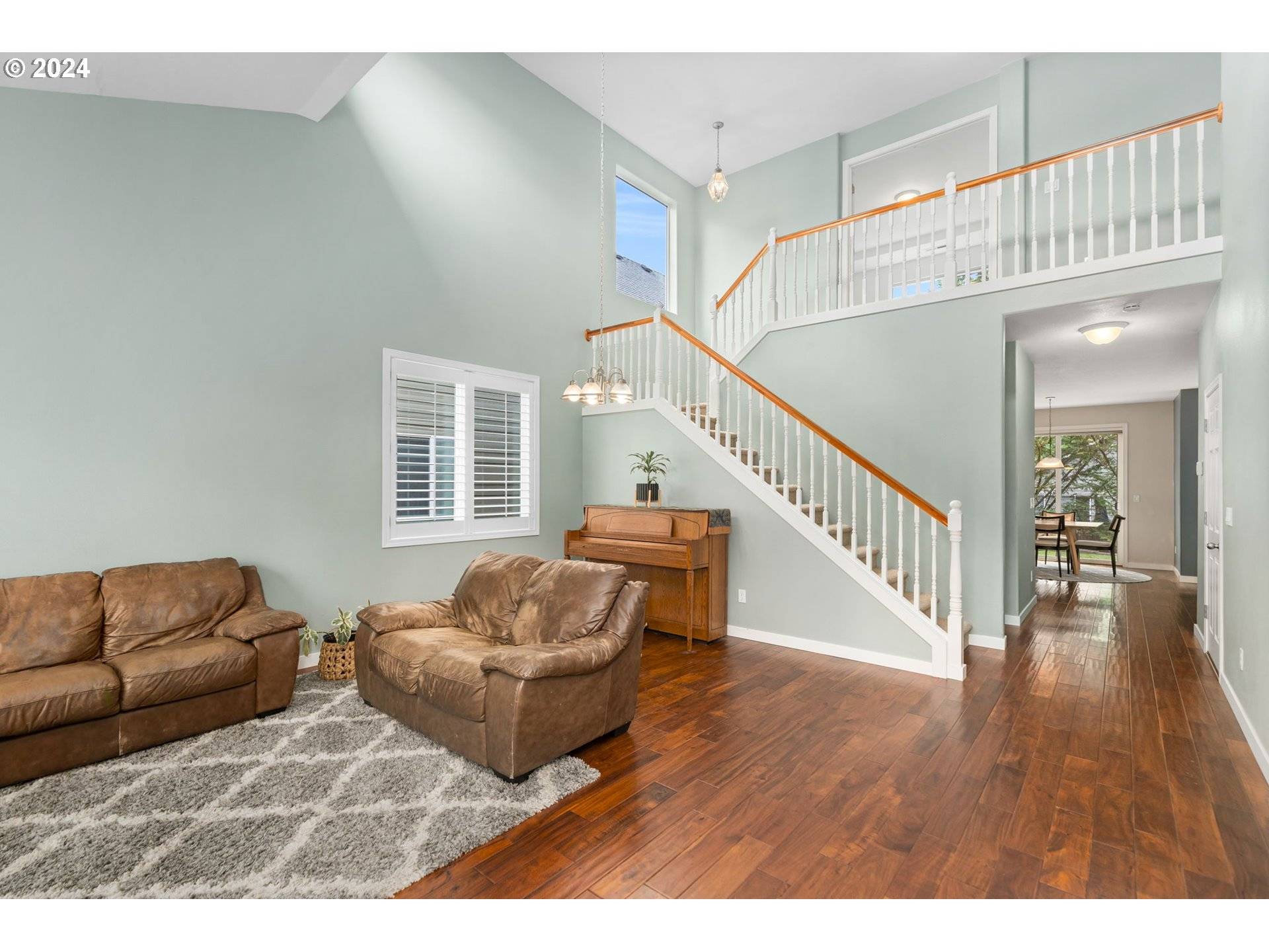 Newberg, OR 97132,307 N ROGER SMITH DR