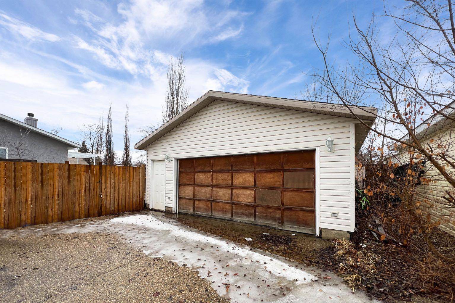 Fort Mcmurray, AB T9H4M7,185 Ermine CRES