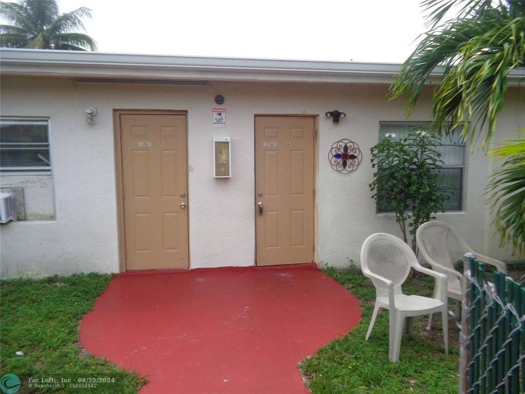 Fort Lauderdale, FL 33317,1361 SW 44th Ter  #1-A