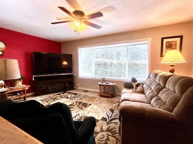629 BARRIERE LAKES RD, Barriere, BC V0E 1E0