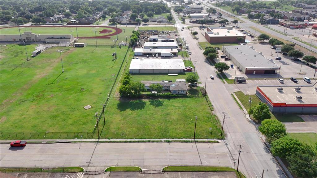 Grand Prairie, TX 75051,2339 SE 4th Street