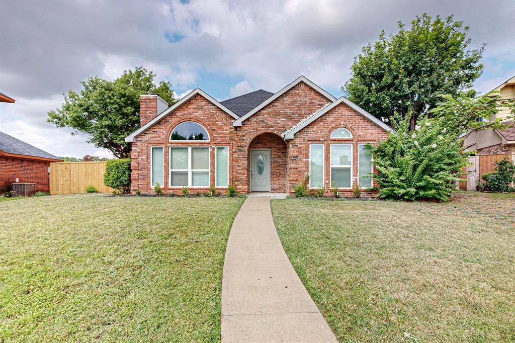 Dallas, TX 75228,2807 Williams Way Court