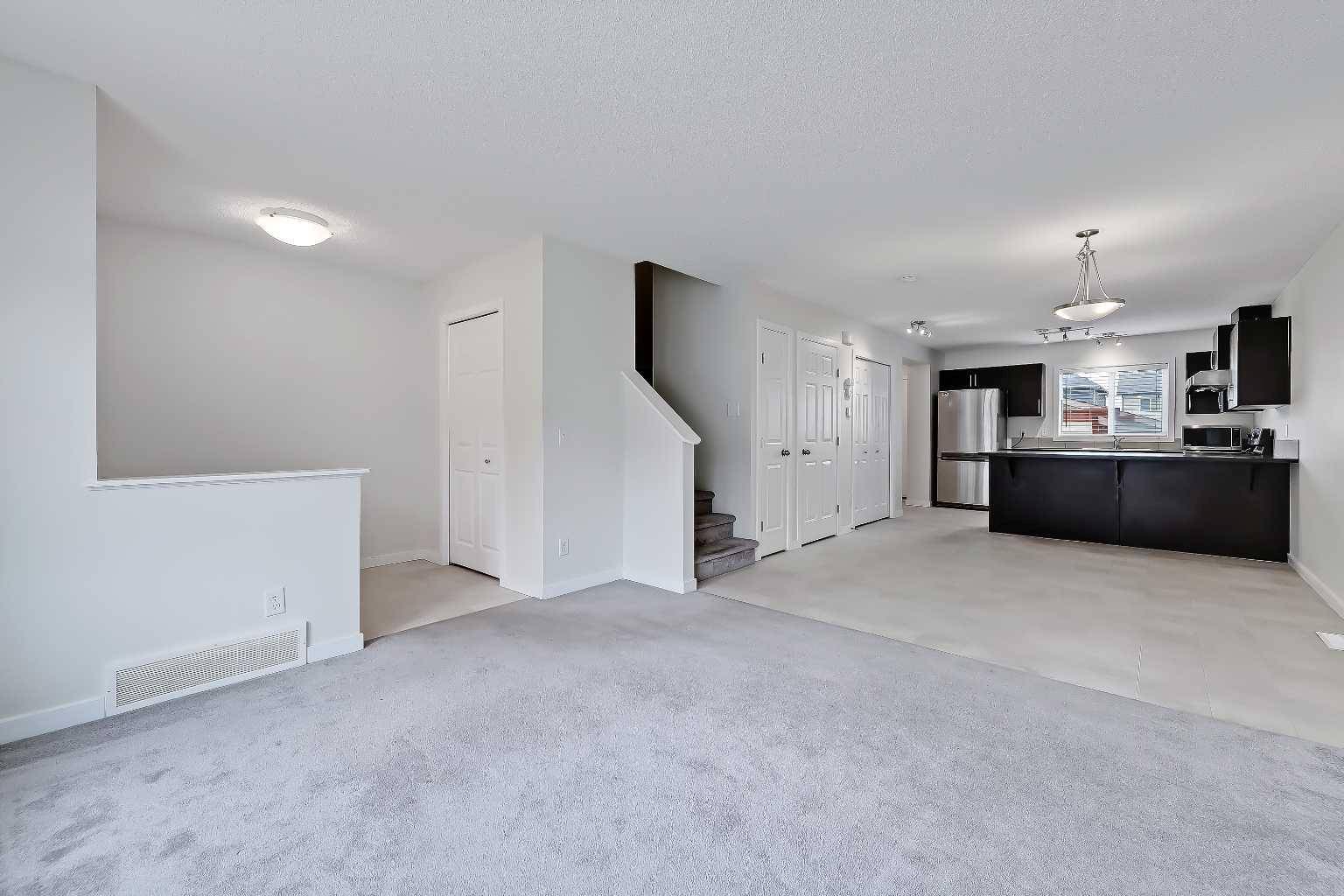 Calgary, AB T3N 0M2,155 Skyview Point CRES NE