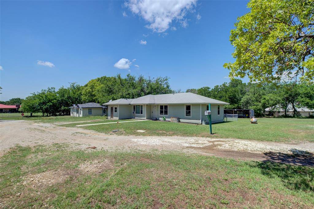 Alvord, TX 76225,305 Gose Lee Lane