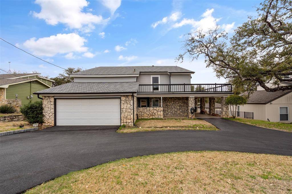 Granbury, TX 76049,3703 Fairway Drive