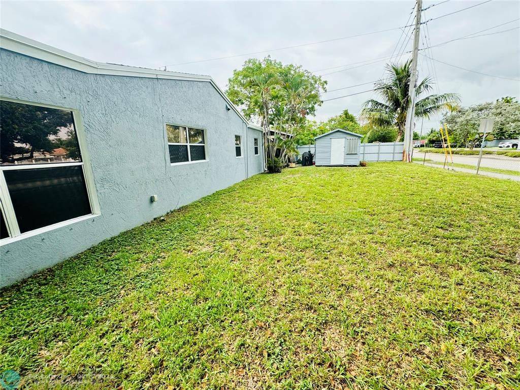 Oakland Park, FL 33334,600 NE 58th St