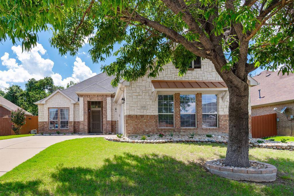 Grand Prairie, TX 75050,2727 Meadow Lake Drive