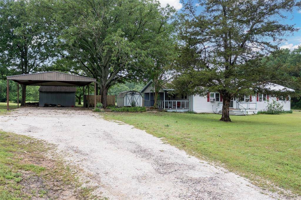 Wolfe City, TX 75496,1251 County Road 4818