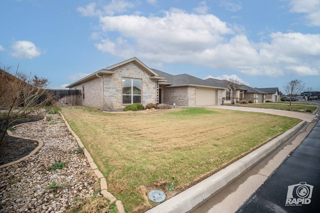 San Angelo, TX 76904,1937 Colonial Dr