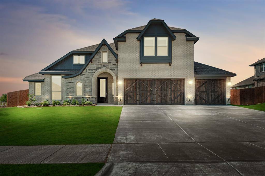 Waxahachie, TX 75165,312 Sparkling Springs Drive