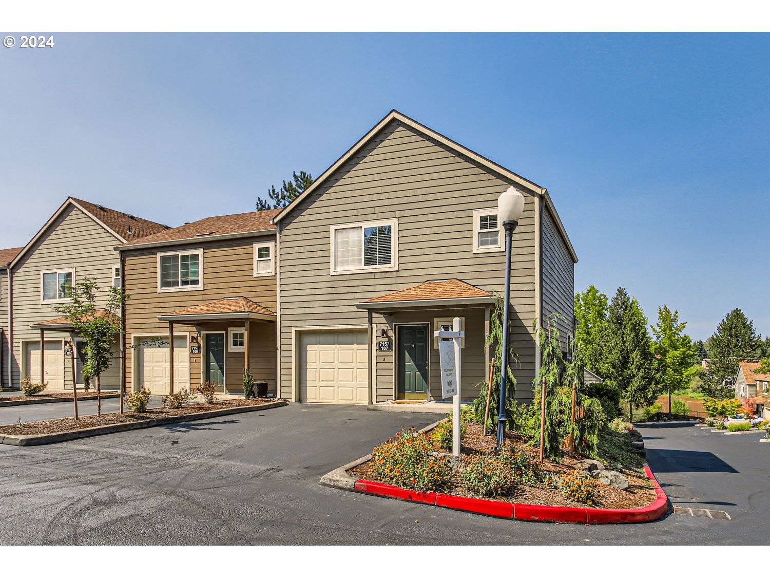 Tualatin, OR 97062,7157 SW SAGERT ST #107